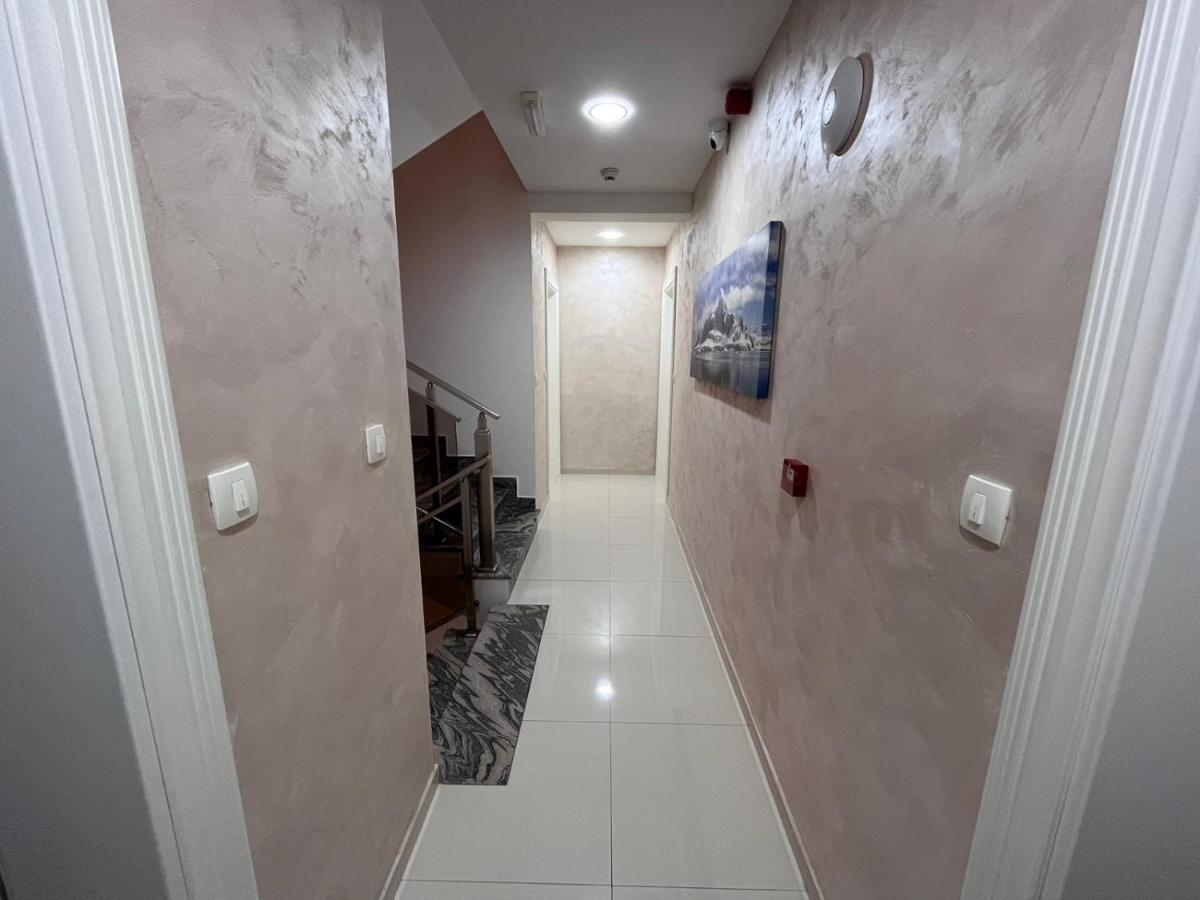 Pearl Apartments Budva Buitenkant foto